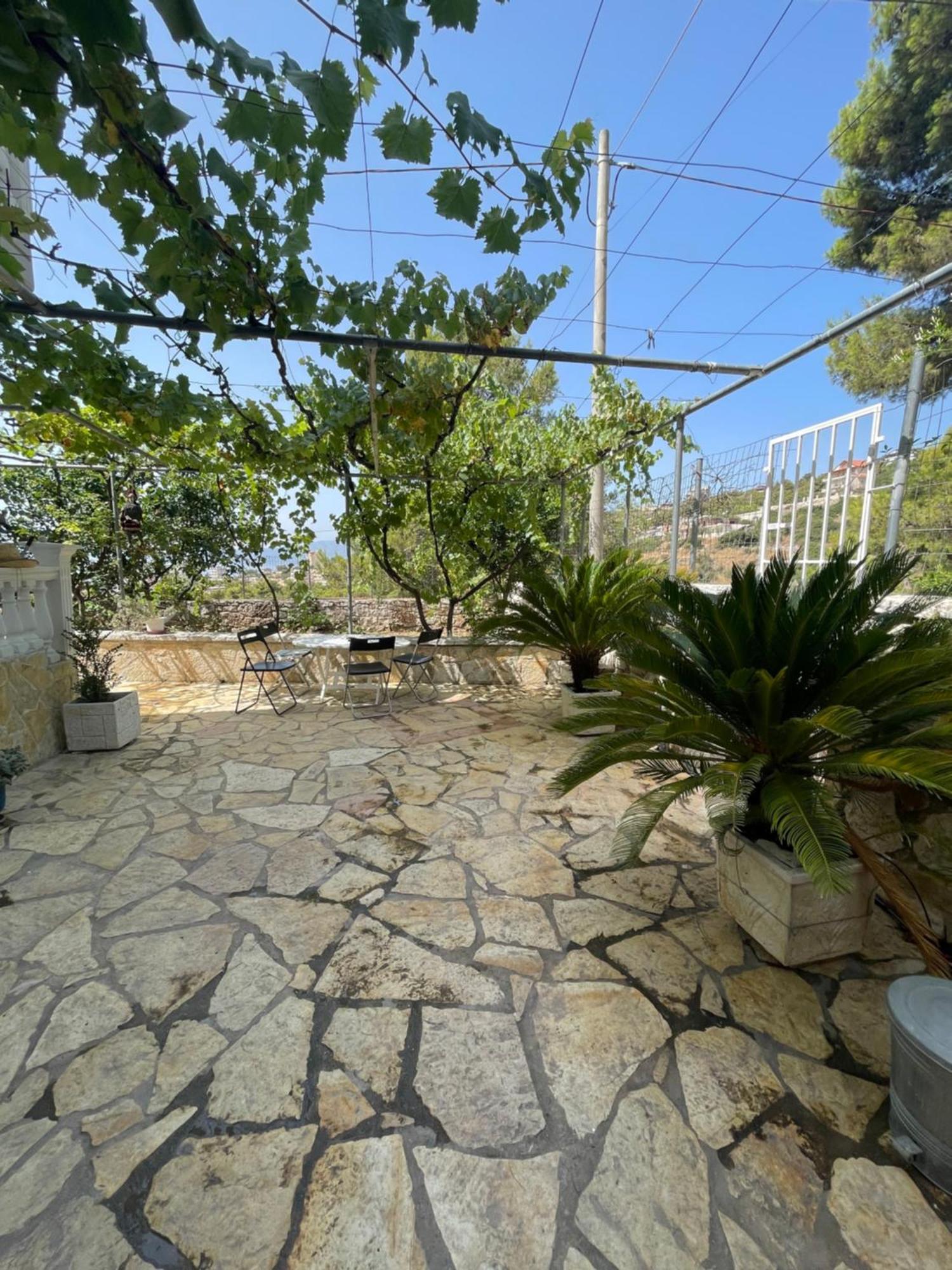 Holiday home Miranda's & Sarande